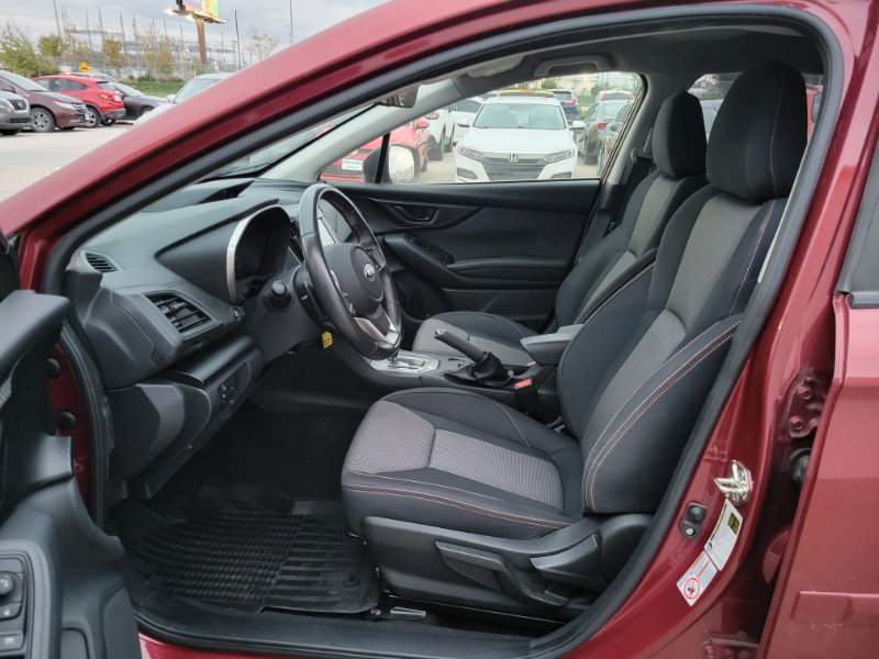 Used 2019 Subaru Crosstrek 2.0i Premium w/ Eyesight System image 16