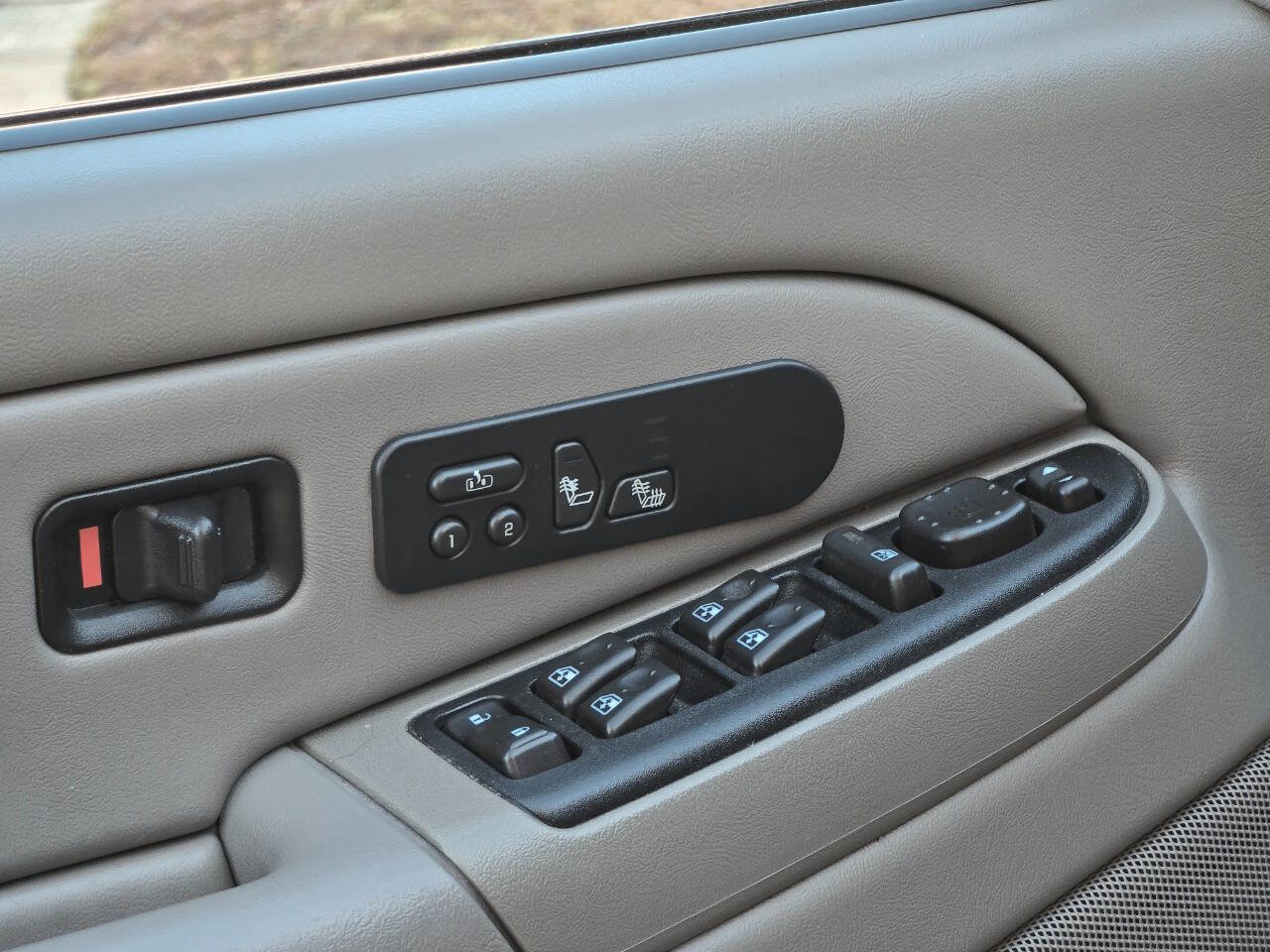 Used 2006 Chevrolet Avalanche Z66 w/ Sun And Sound Package image 85