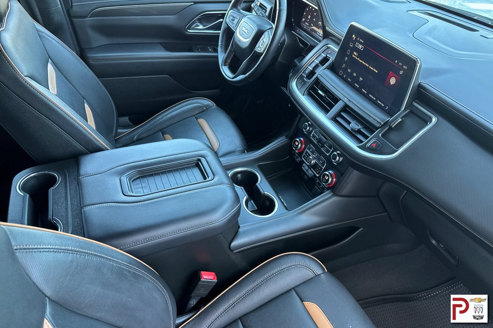 Certified 2022 GMC Yukon AT4 w/ Max Trailering Package AWD/4WD image 19