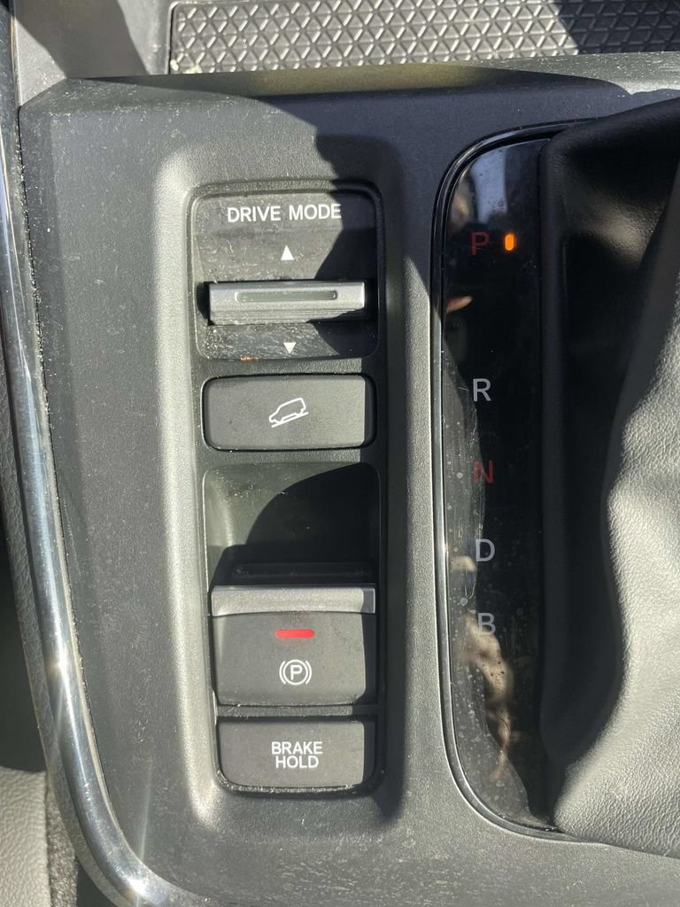 Used 2025 Honda CR-V Sport-L image 29