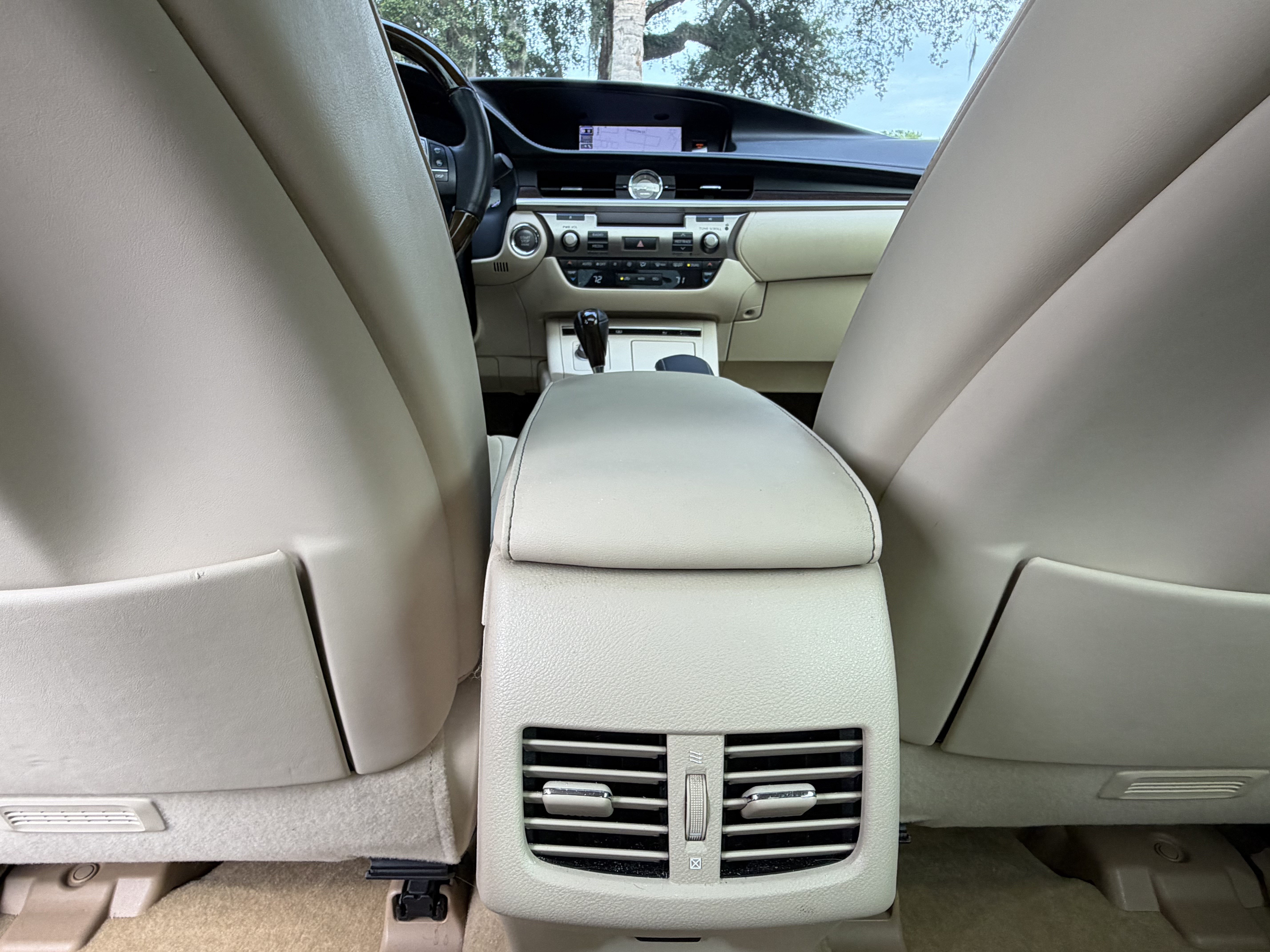 Used 2013 Lexus ES 350 w/ Luxury Pkg FWD image 33