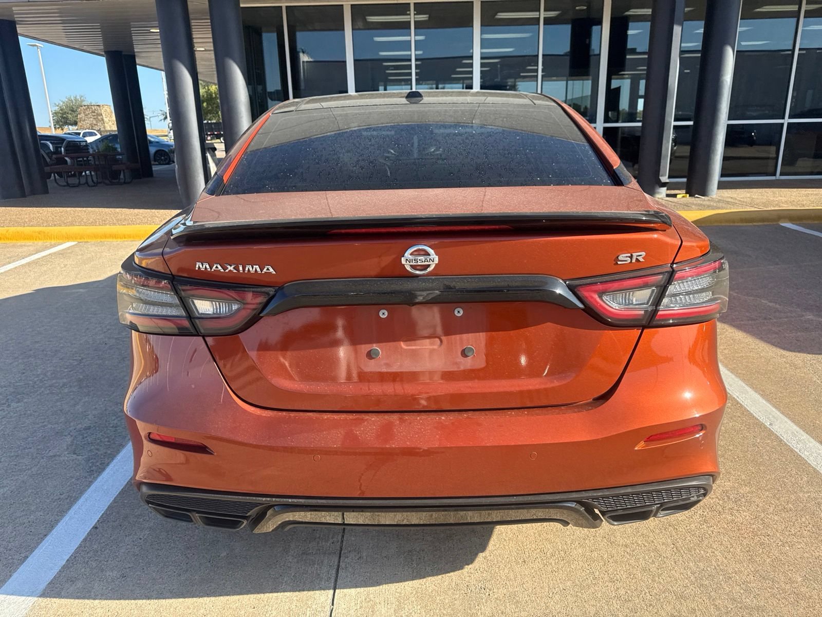 Used 2022 Nissan Maxima SR w/ Sport Mat Group FWD image 6