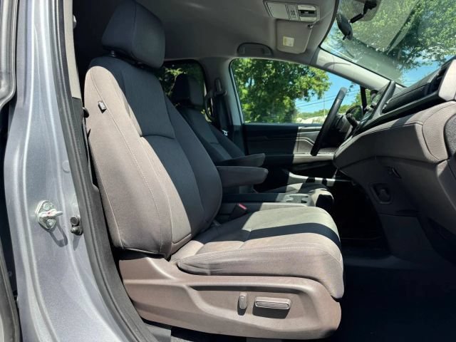 Used 2019 Honda Odyssey LX image 22