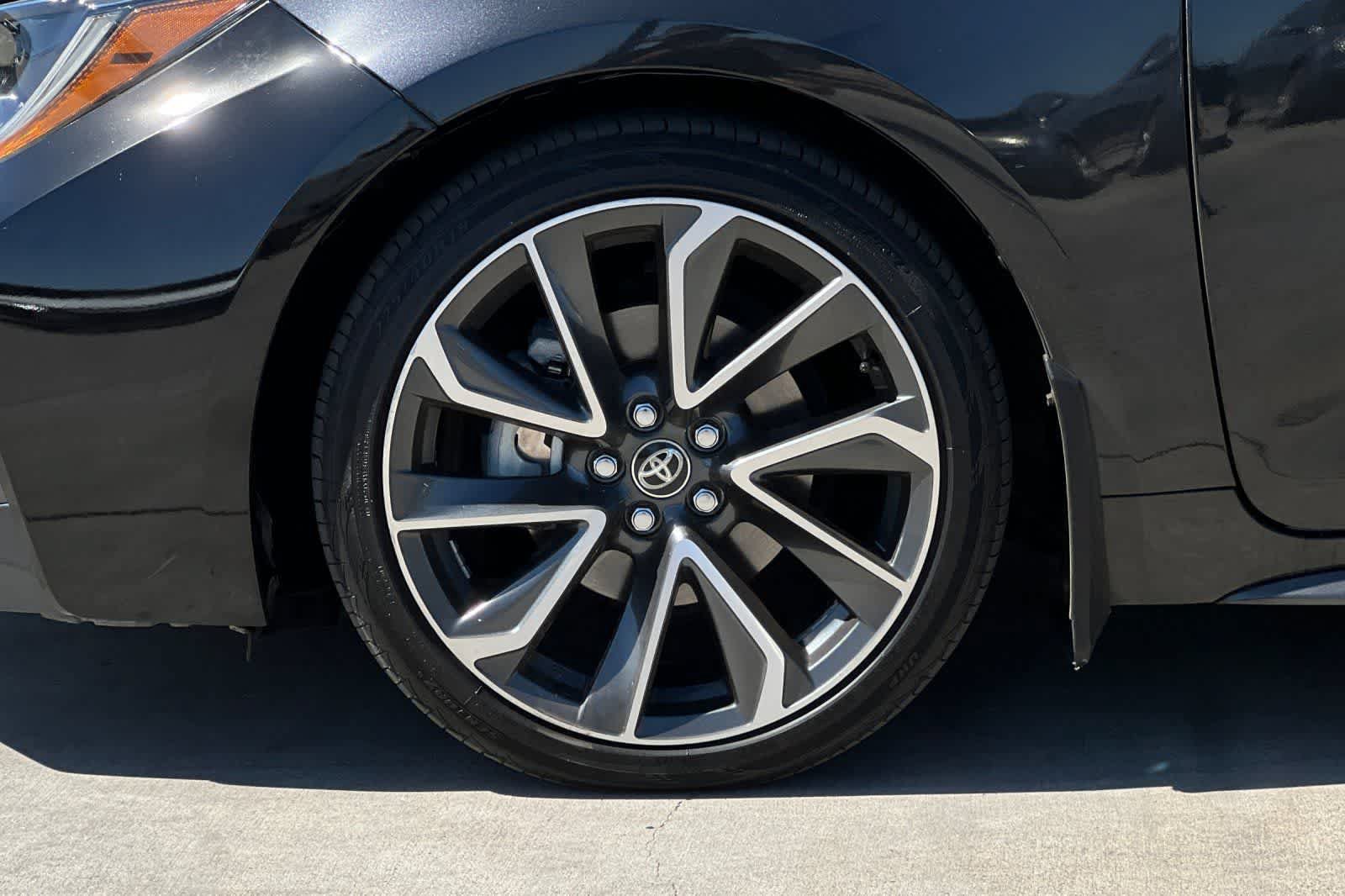 Used 2021 Toyota Corolla SE FWD image 12