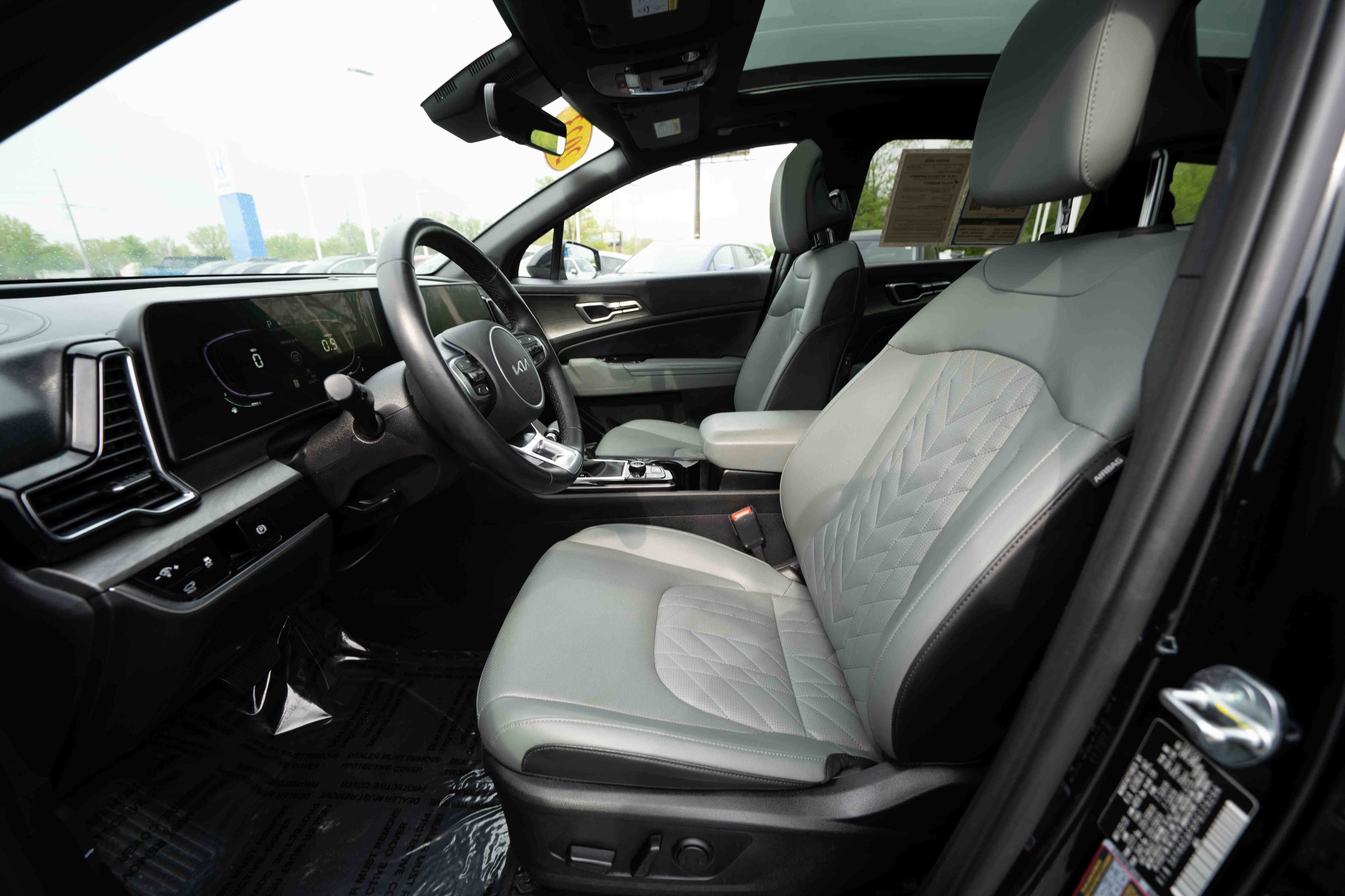 Used 2023 Kia Sportage X-Line w/ X-Line Premium Package AWD/4WD image 9