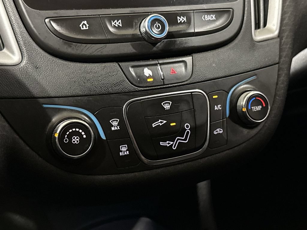 Used 2021 Chevrolet Malibu RS FWD image 16
