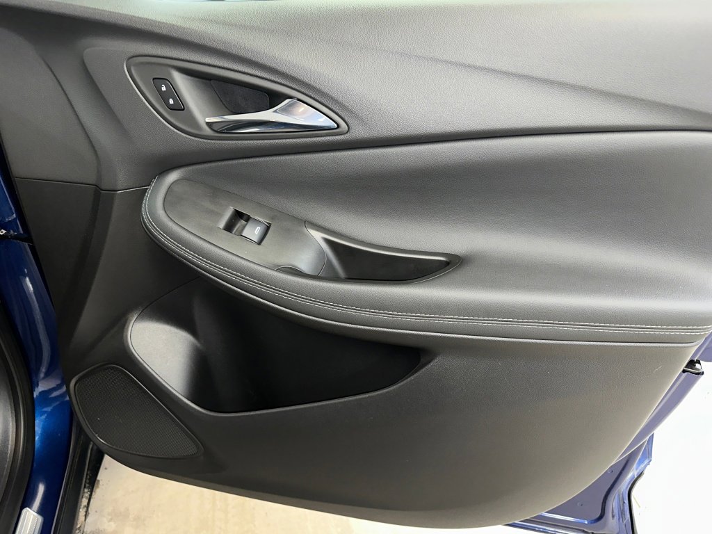 Certified 2023 Buick Encore GX Preferred w/ Cold Weather Comfort Package image 29