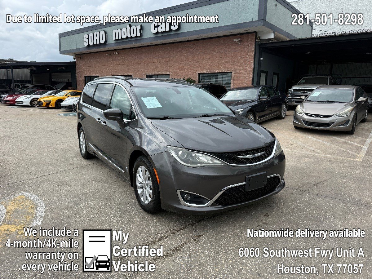 Used 2017 Chrysler Pacifica Touring-L
