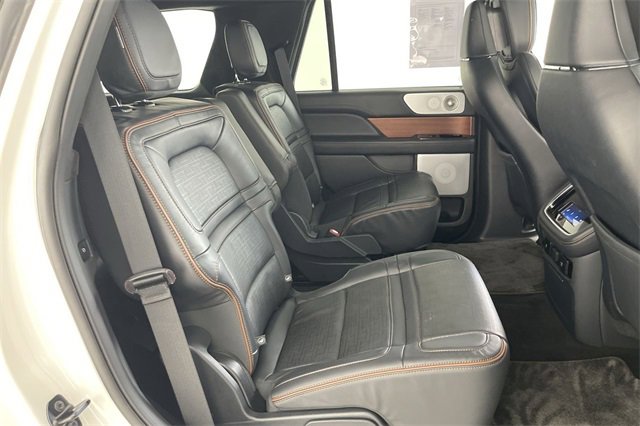 Used 2024 Lincoln Navigator Black Label image 46