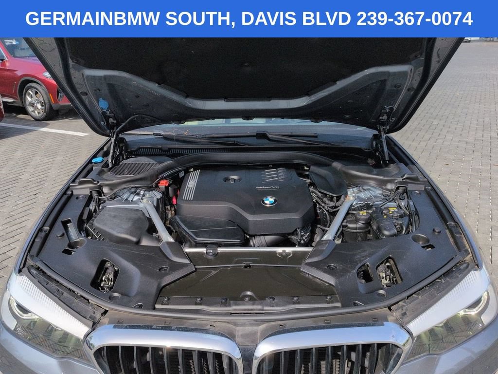 Used 2020 BMW 530i w/ Premium Package RWD image 14
