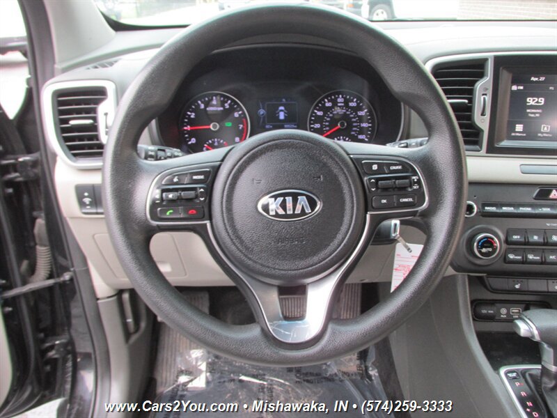 Used 2019 Kia Sportage LX w/ LX Popular Package AWD/4WD image 20