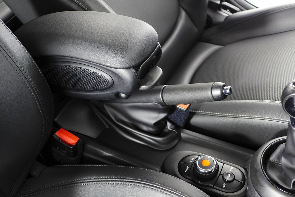 Used 2022 MINI Cooper S image 16