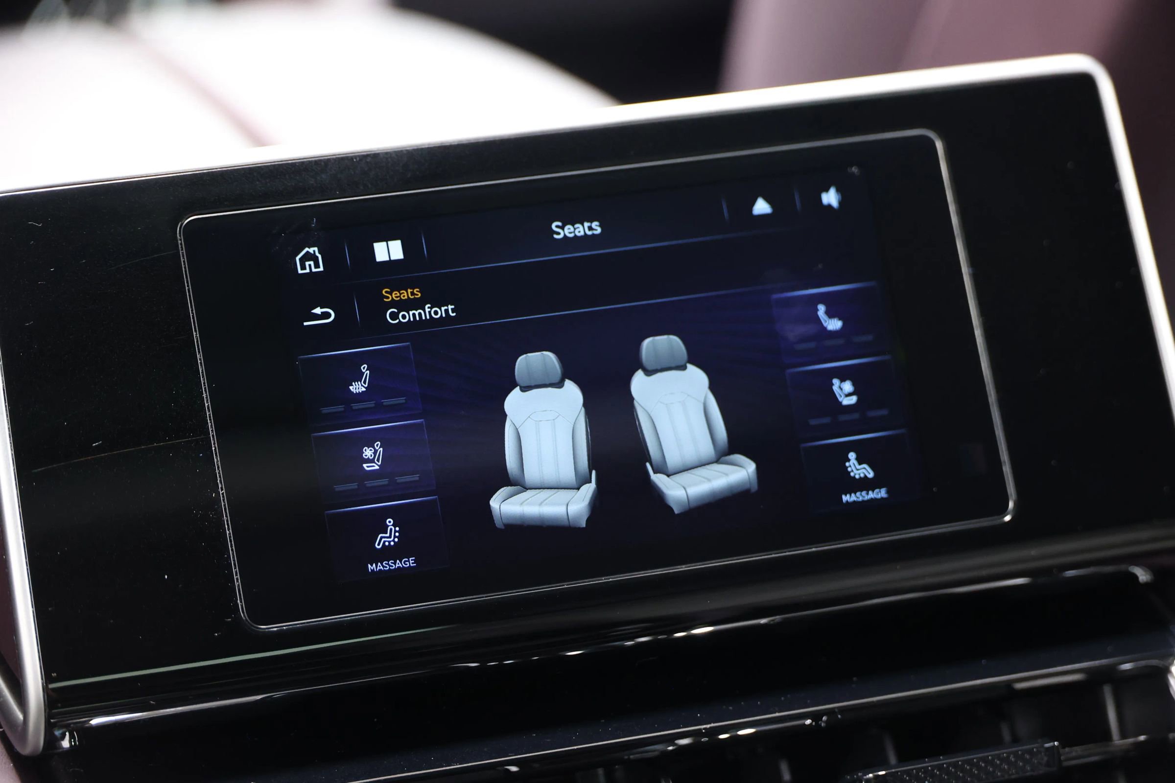 Used 2023 Bentley Bentayga Extended Wheelbase image 73