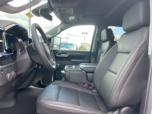 New 2026 Chevrolet Silverado 2500 LTZ image 15