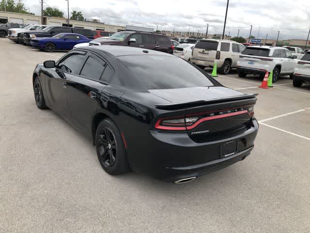 Used 2021 Dodge Charger SXT w/ Leather Interior Group RWD image 5