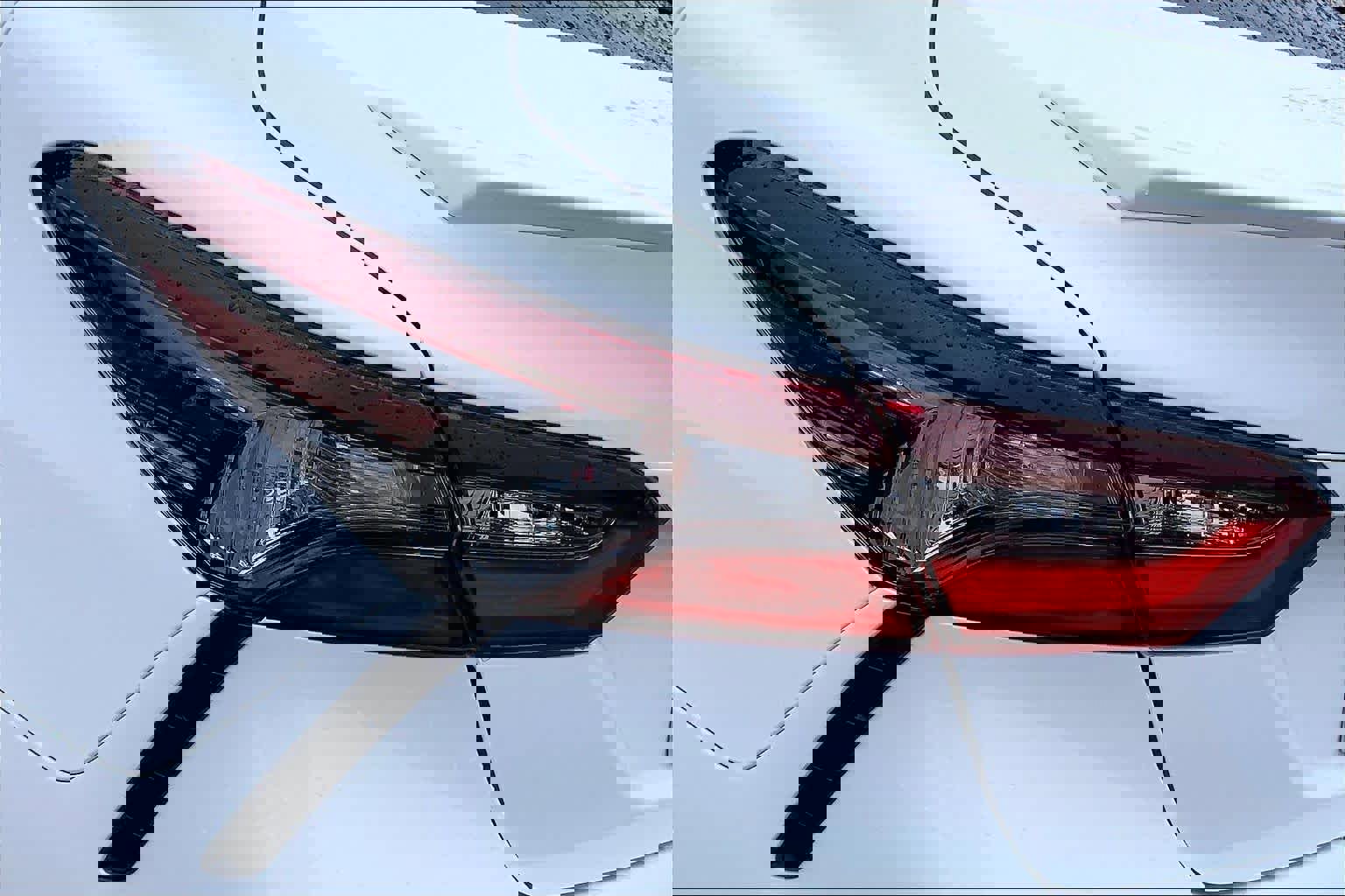 Used 2021 Toyota Camry SE image 28