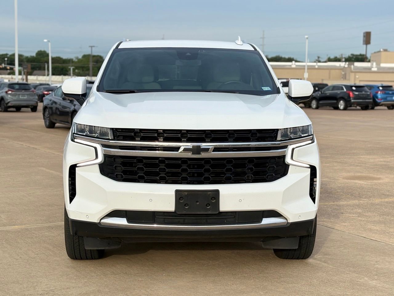 Used 2023 Chevrolet Tahoe LS RWD image 2
