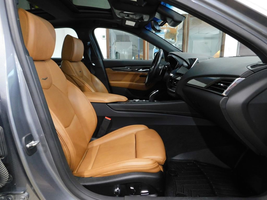 Used 2021 Cadillac CT5 V w/ Platinum Package image 97