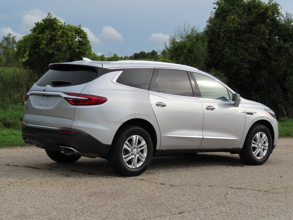 Used 2020 Buick Enclave Essence w/ Sound and Sites Package AWD/4WD image 3