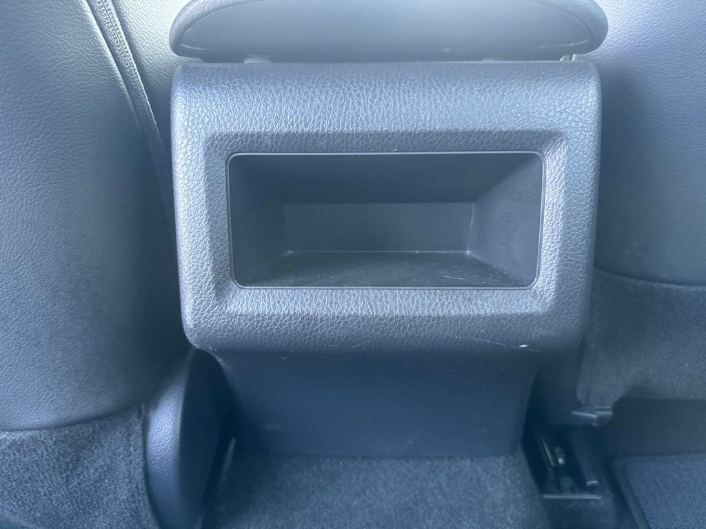 Used 2024 Toyota Camry SE FWD image 30
