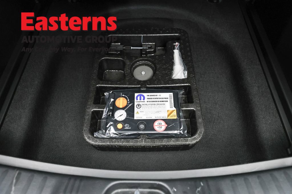 Used 2022 Jeep Compass Latitude w/ Convenience Group AWD/4WD image 22