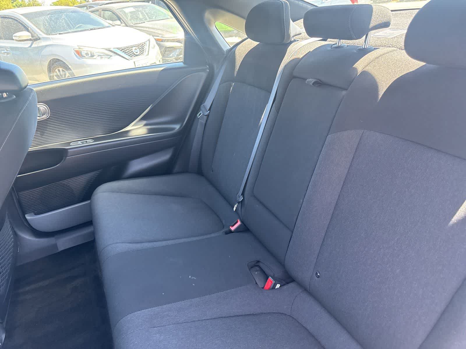 Used 2024 Hyundai Ioniq 6 SE RWD image 16