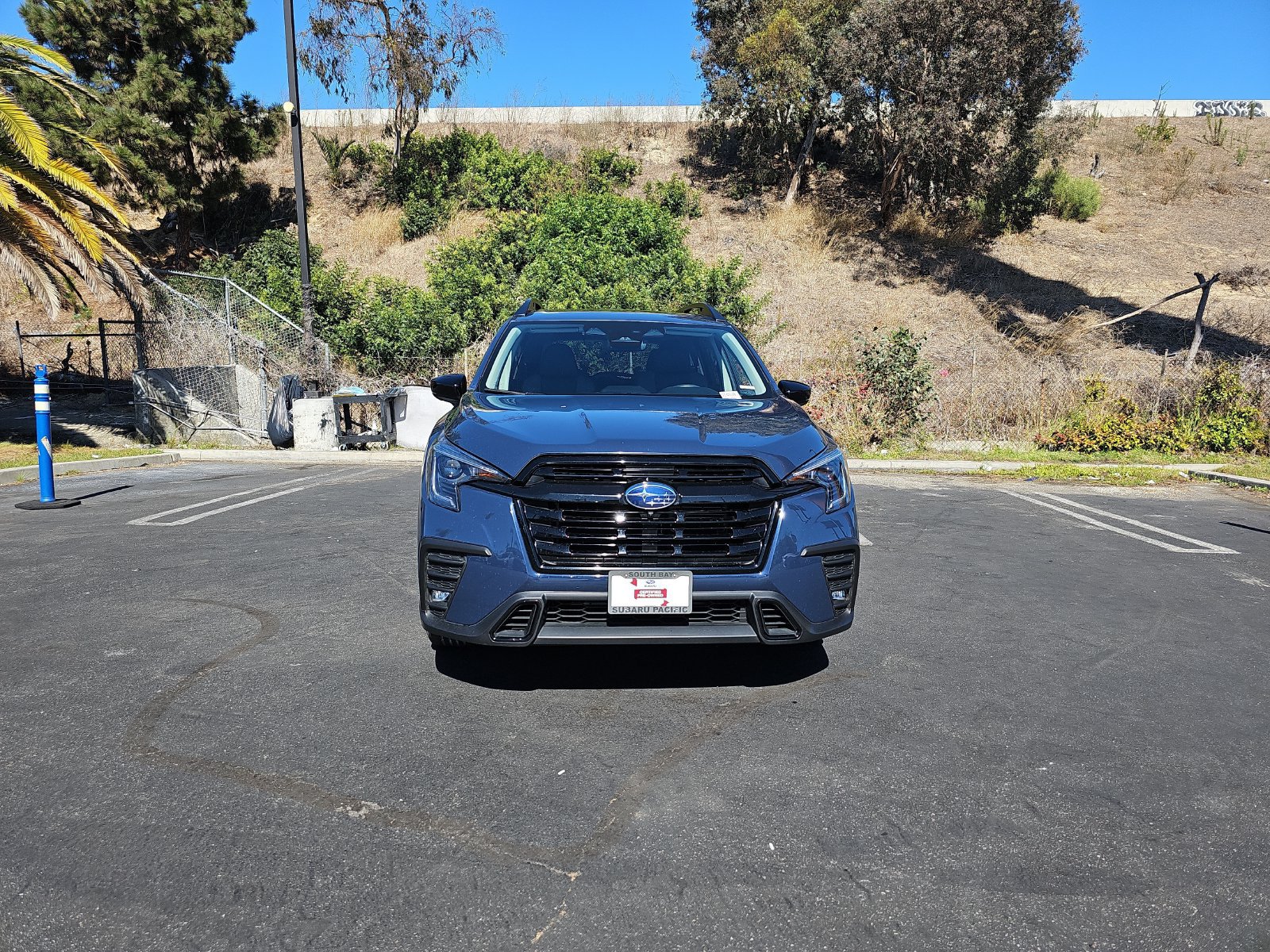 Used 2024 Subaru Ascent Onyx Edition Limited AWD/4WD image 2