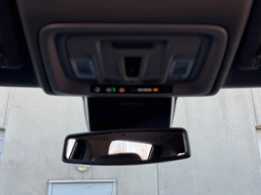 Used 2026 GMC Sierra 2500 SLT w/ SLT Premium Package image 25