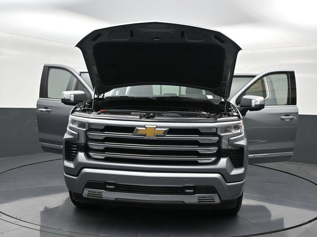 Used 2023 Chevrolet Silverado 1500 High Country image 36