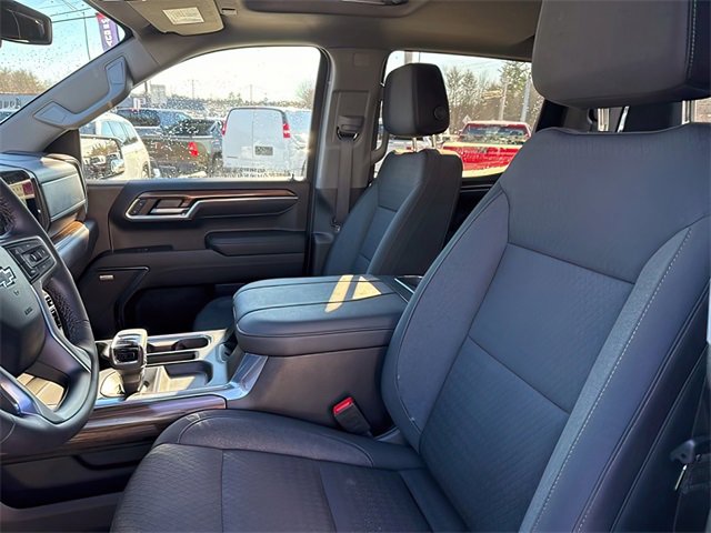 Certified 2024 Chevrolet Silverado 1500 LT Trail Boss w/ Convenience Package II image 18