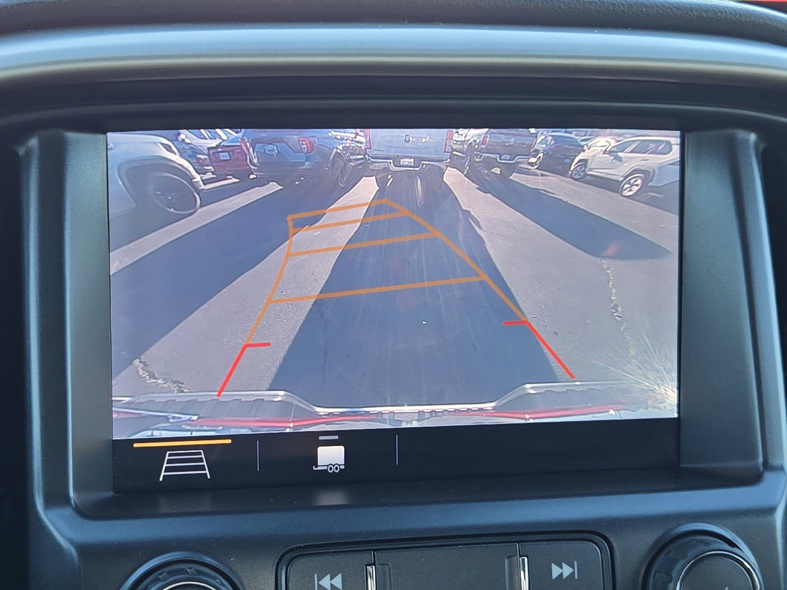 Used 2021 GMC Canyon Denali image 19