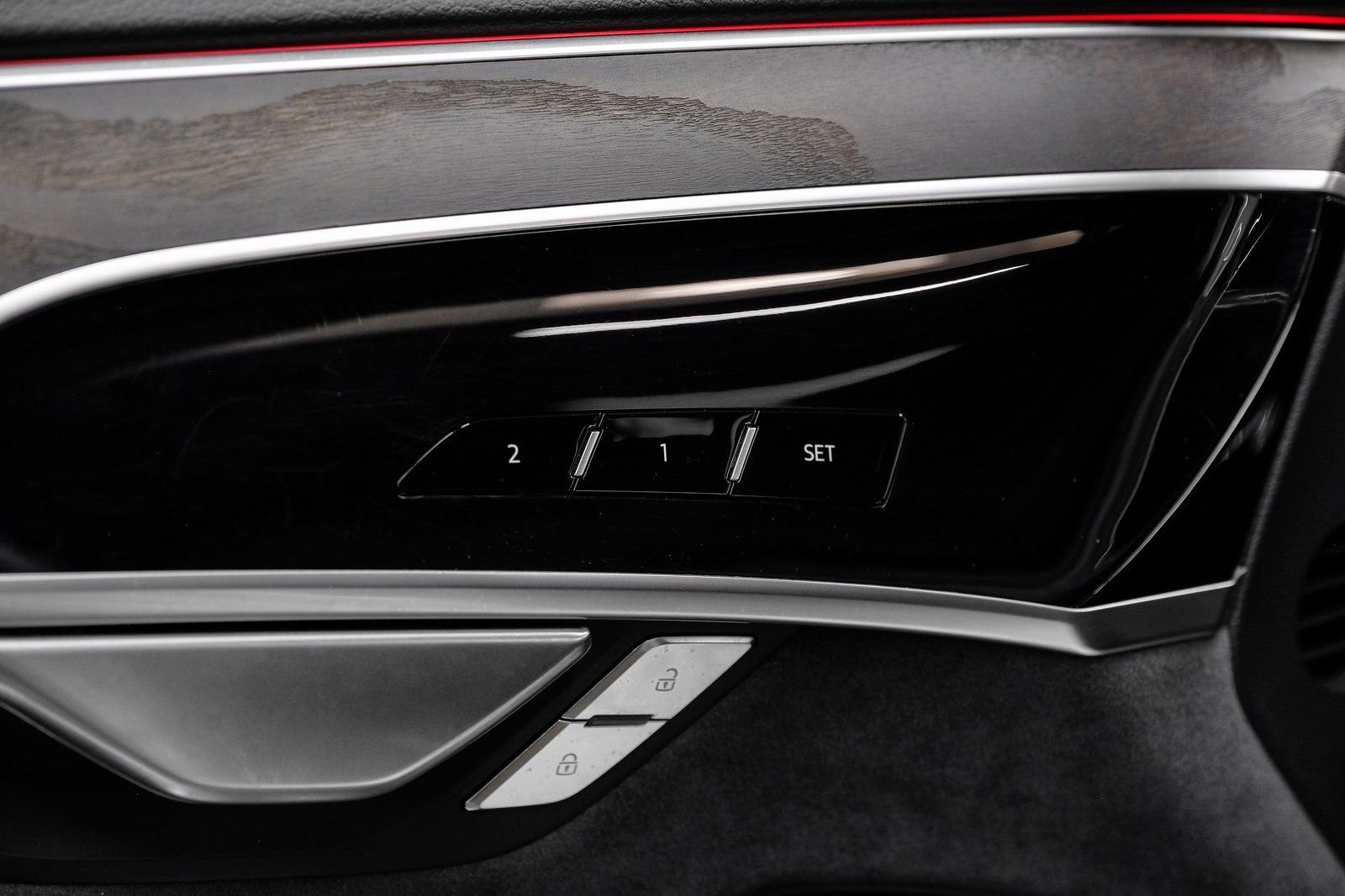 Used 2022 Audi A8 L 3.0T w/ Luxury Package image 55