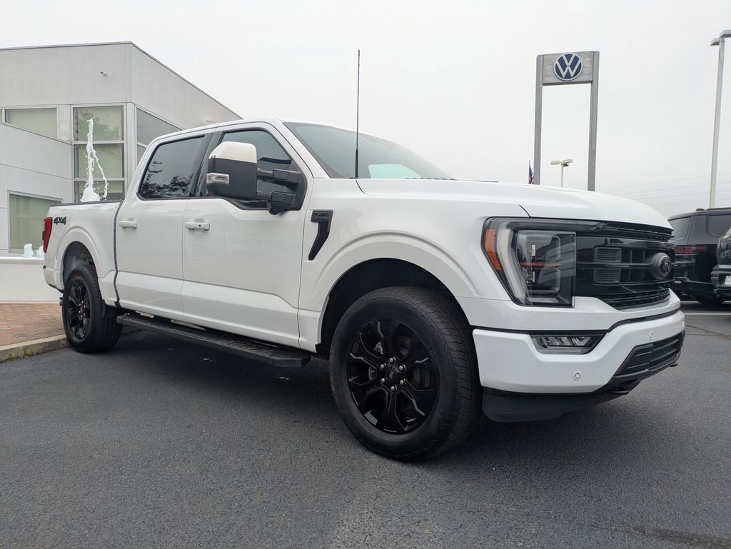 Used 2022 Ford F150 Lariat w/ Equipment Group 502A High image 3
