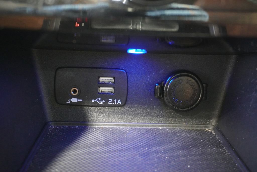 Used 2023 Subaru Forester Touring w/ Popular Package #2 image 22