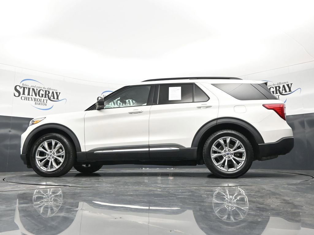 Used 2021 Ford Explorer XLT w/ Equipment Group 202A RWD image 20