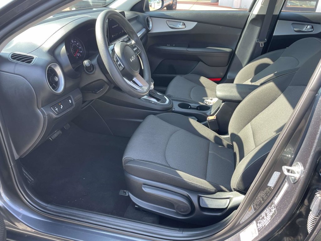 Used 2024 Kia Forte LXS FWD image 16