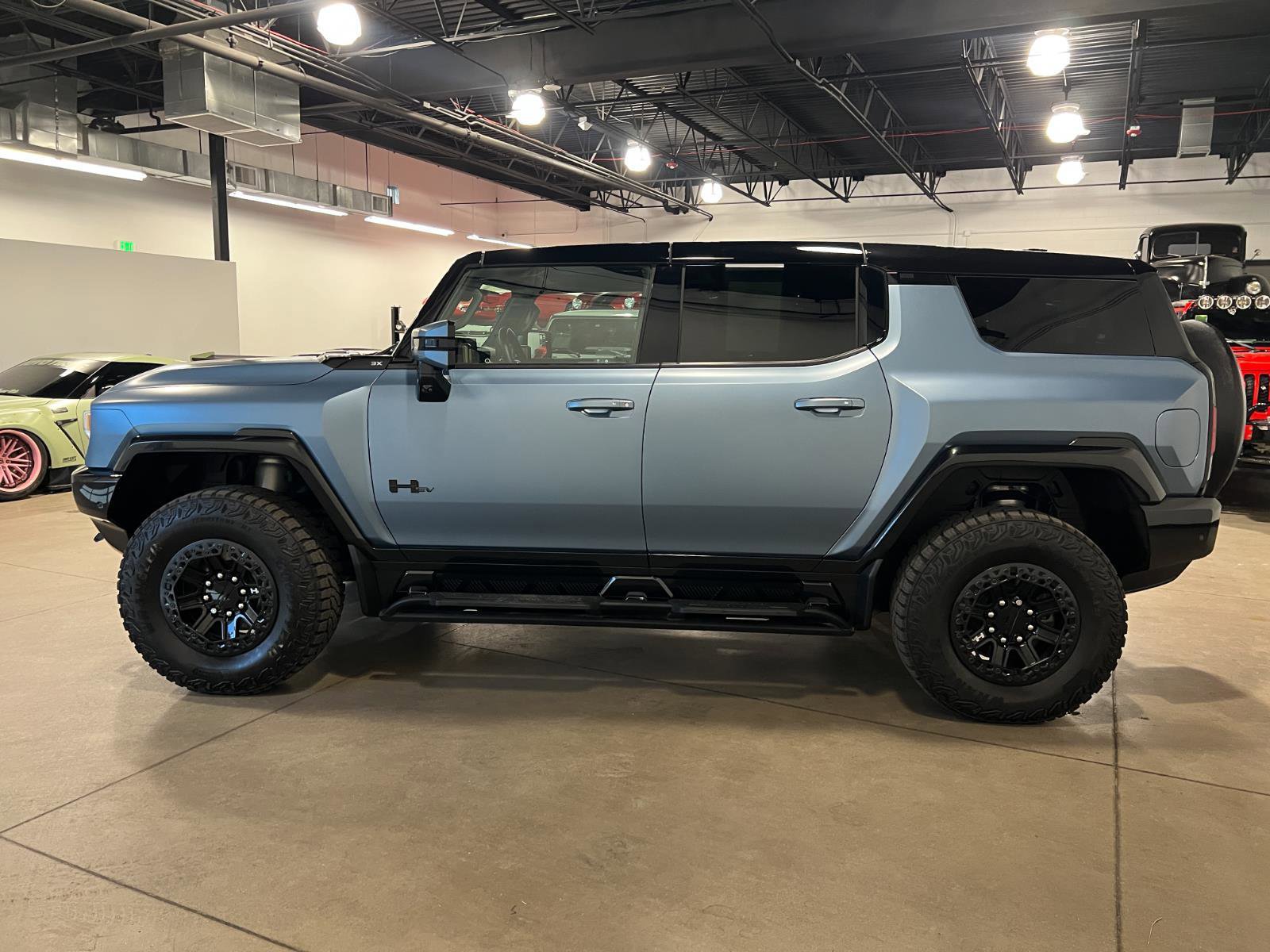 Used 2024 GMC Hummer EV 3X w/ Omega Edition AWD/4WD image 6