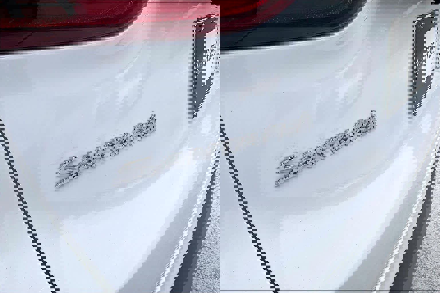 Used 2020 Hyundai Santa Fe Limited image 31