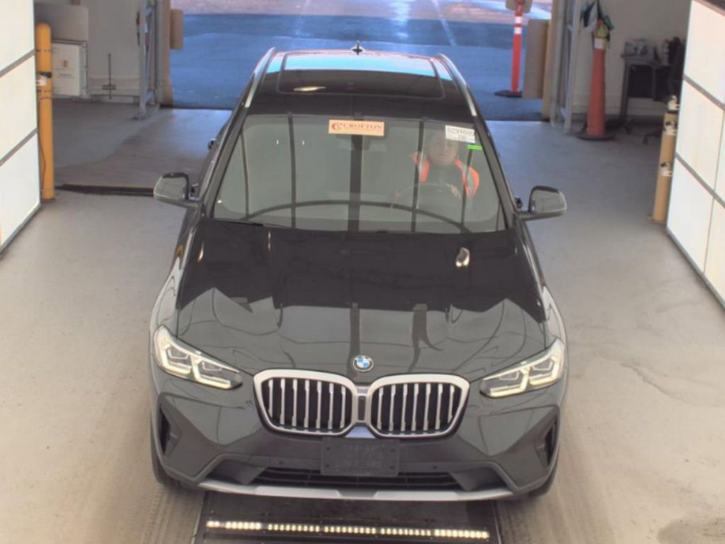 Used 2022 BMW X3 xDrive30i w/ Premium Package 2 image 2