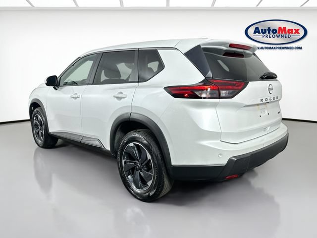 Used 2025 Nissan Rogue SV AWD/4WD image 5