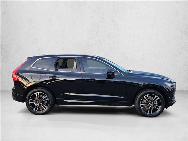 Used 2019 Volvo XC60 T5 Momentum w/ Multimedia Package FWD image 4