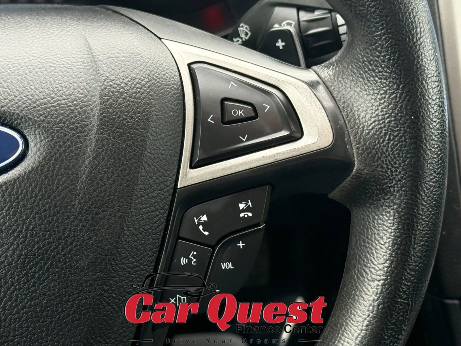 Used 2020 Ford Fusion SE image 24