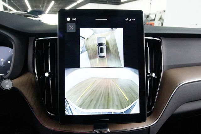 Certified 2026 Volvo XC60 B5 Plus AWD/4WD image 18