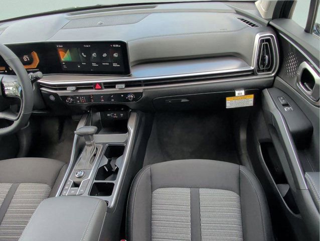 New 2026 Kia Sorento LX FWD image 18