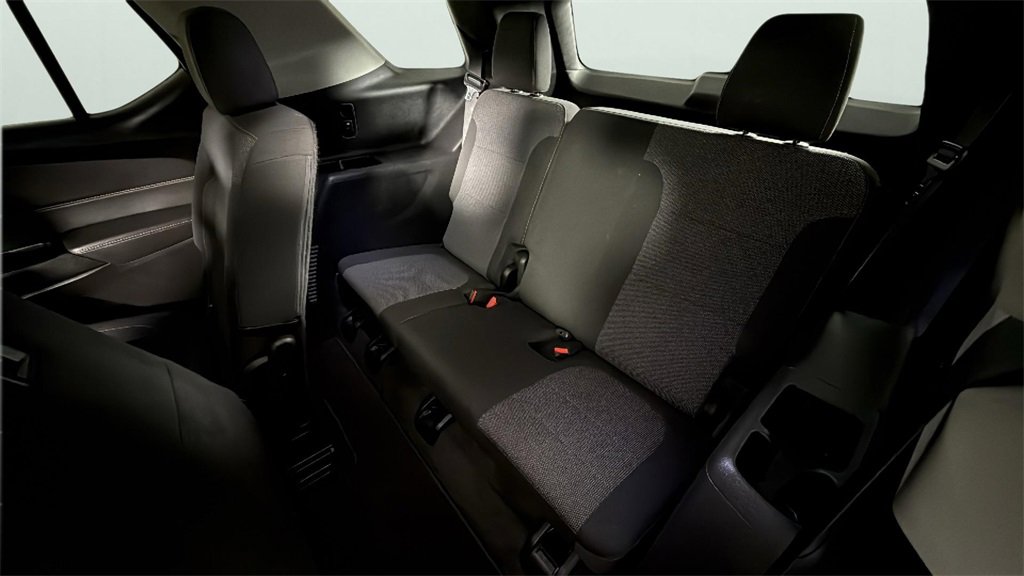 Used 2020 Chevrolet Traverse LS image 26