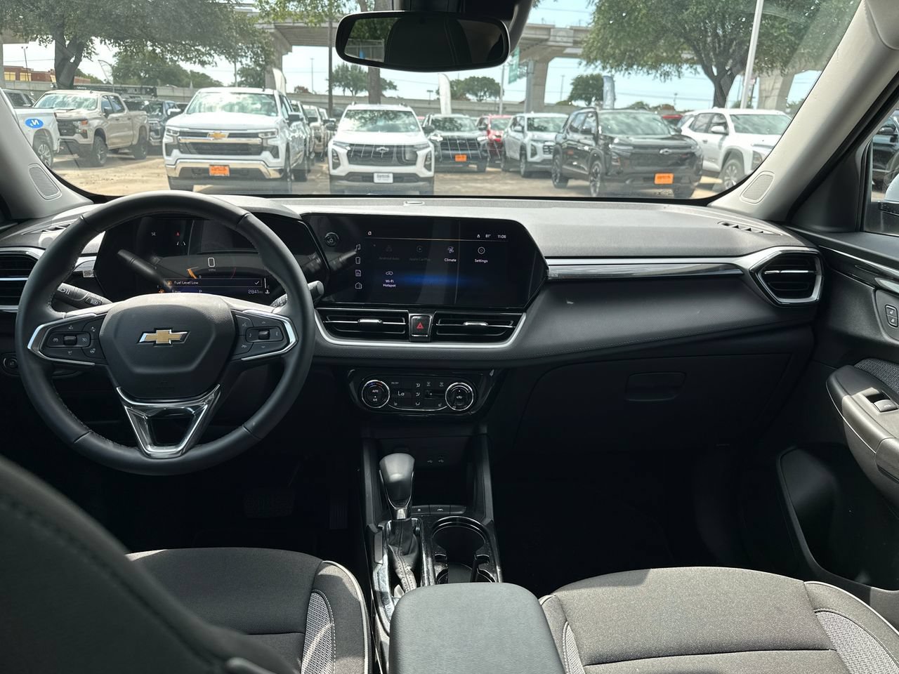 New 2026 Chevrolet TrailBlazer LT w/ Convenience Package FWD image 13