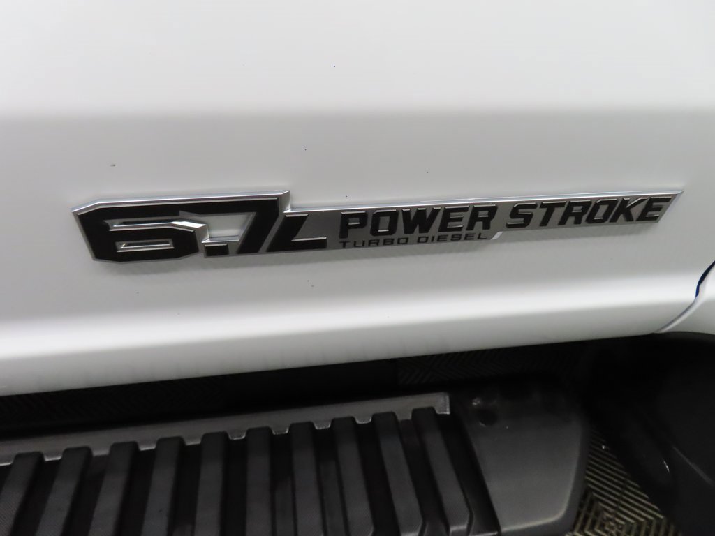 Used 2024 Ford F350 XLT image 45