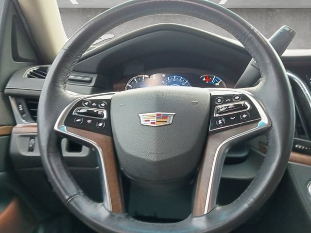 Used 2017 Cadillac Escalade Premium Luxury RWD image 21