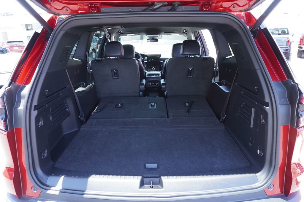 Used 2024 GMC Acadia Elevation w/ Black Edition FWD image 8