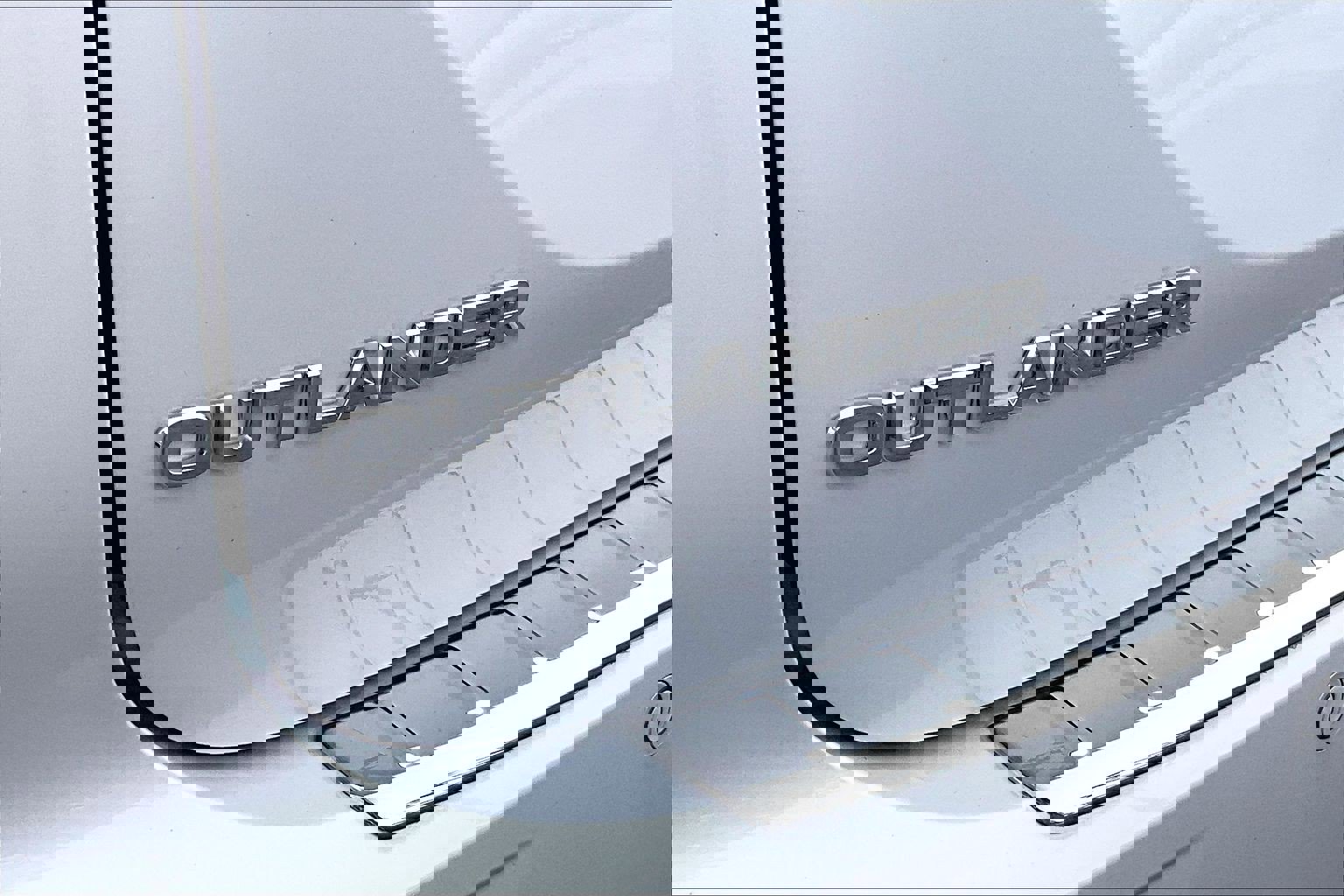 Used 2023 Mitsubishi Outlander SEL image 30